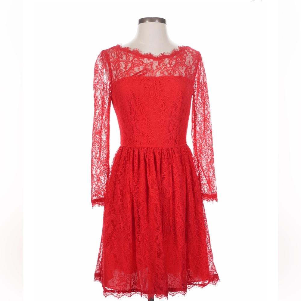JUICY COUTURE Delicate Lace LIPSTICK RED Dress Sz 6